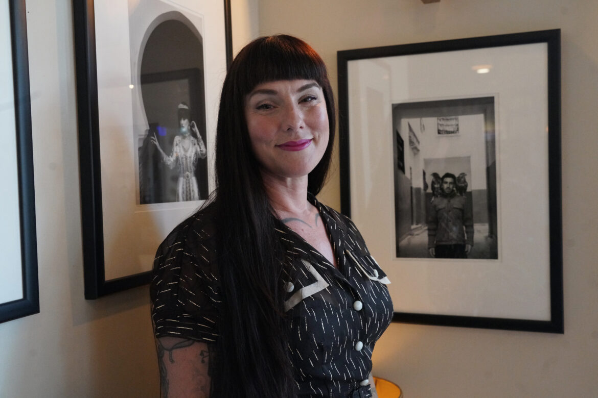 Photographer Rachelle Steele. Photo by Bob Toy.